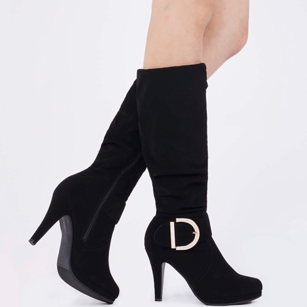 High Heel Winter Fashion Boots Worn One Time - Picture 2 of 5